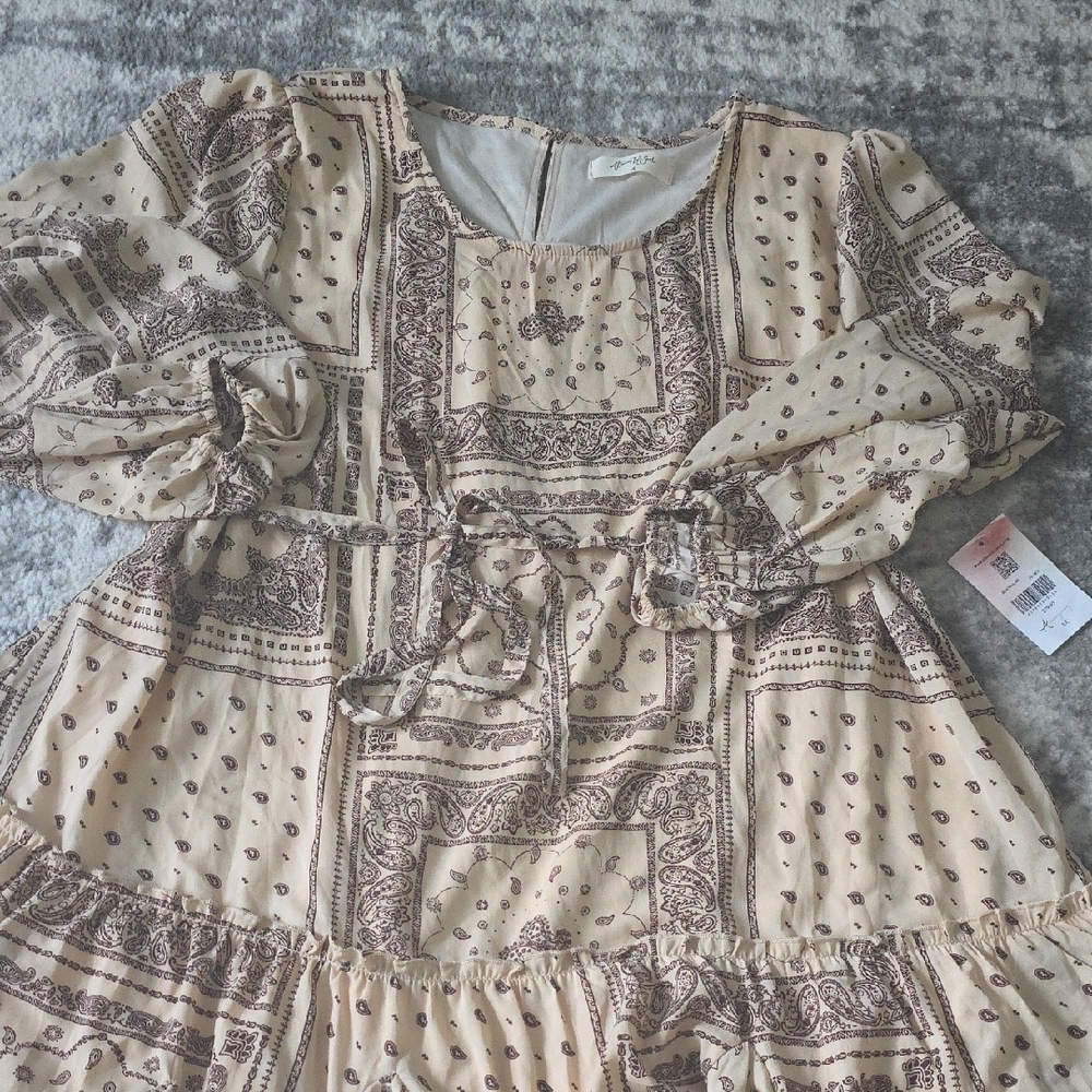A Beautiful Soul Beige Patterned Dress